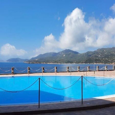 Appartamento Sul Mare Teulada Exterior photo